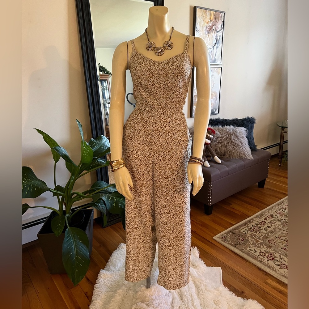 Old Navy Floral Print V-Neck Cami Jumpsuit - Picture 5 of 15